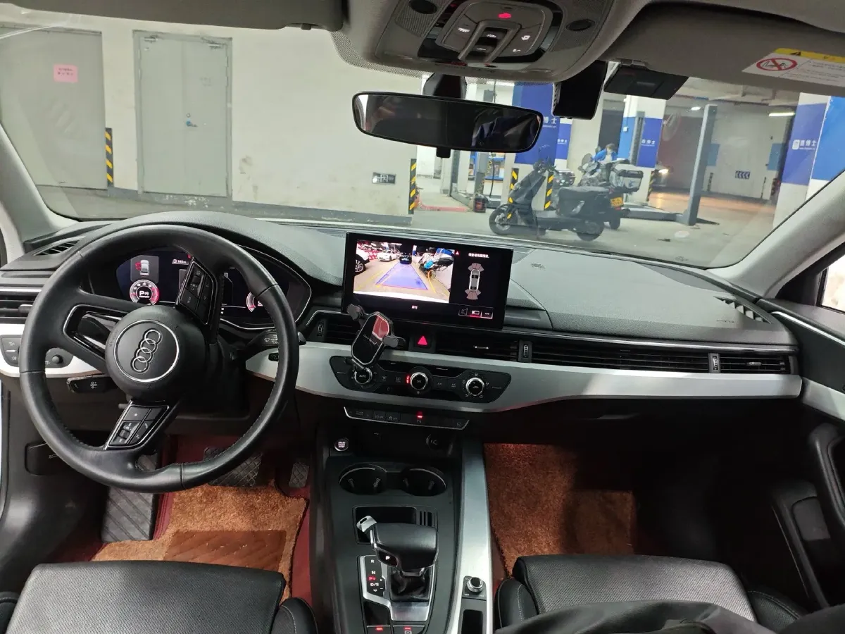 2019 Audi A4L 2.0T 190HP L4 7DCT,autocango,china used car exporter,china ev exporter,chinese used car exporter,chinese used ev exporter