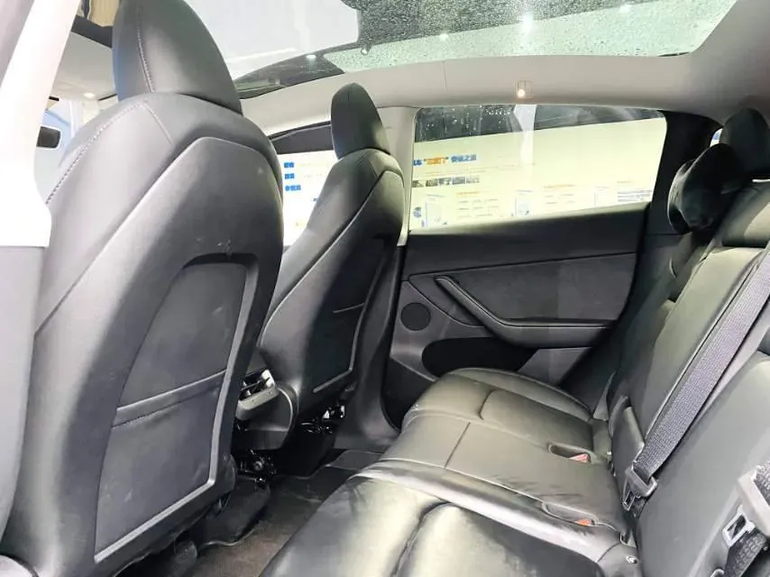 2022 Tesla Model Y BEV 60KWH,autocango,china used car exporter,china ev exporter,chinese used car exporter,chinese used ev exporter