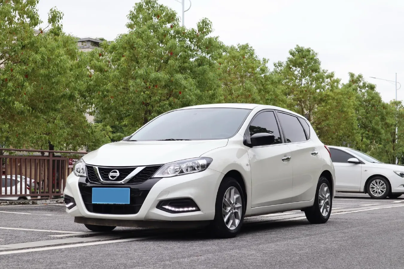 2024 Nissan Tiida 1.6L 122HP L4 CVT,autocango,china used car exporter,china ev exporter,chinese used car exporter,chinese used ev exporter