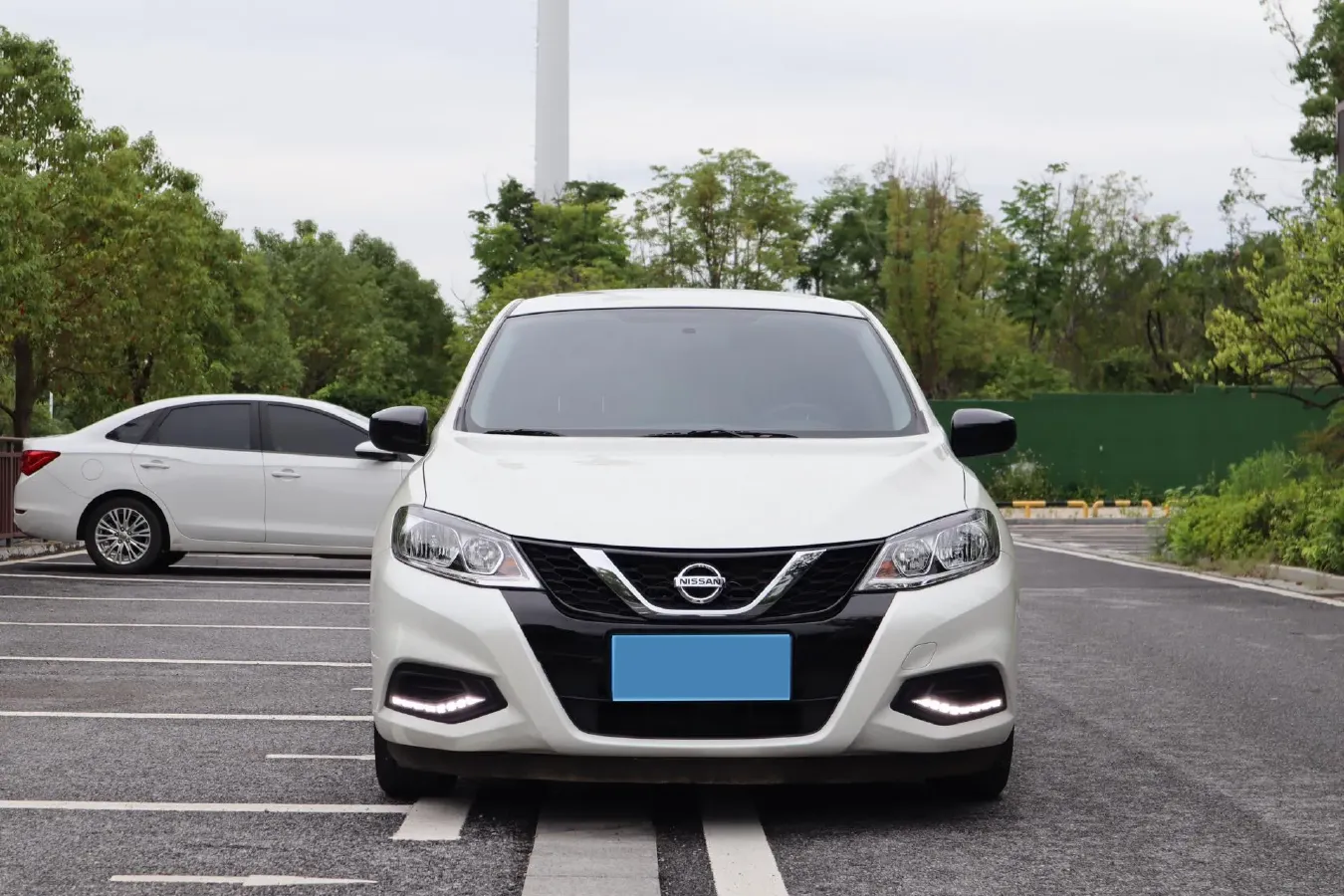 2024 Nissan Tiida 1.6L 122HP L4 CVT,autocango,china used car exporter,china ev exporter,chinese used car exporter,chinese used ev exporter