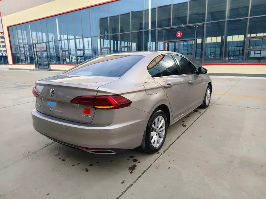 2019 Bestune T77 1.2T 143HP L4 7DCT,autocango,china used car exporter,china ev exporter,chinese used car exporter,chinese used ev exporter