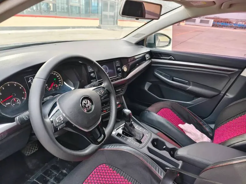 2019 Bestune T77 1.2T 143HP L4 7DCT,autocango,china used car exporter,china ev exporter,chinese used car exporter,chinese used ev exporter