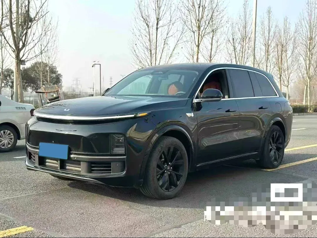 2023 Li L8 Range Extended 154HP REEV 40.9KWH,autocango,china used car exporter,china ev exporter,chinese used car exporter,chinese used ev exporter