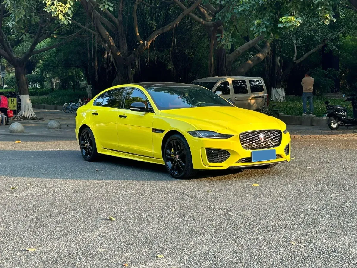 2022 Jaguar XEL 2.0T 250HP L4 8AT,autocango,china used car exporter,china ev exporter,chinese used car exporter,chinese used ev exporter