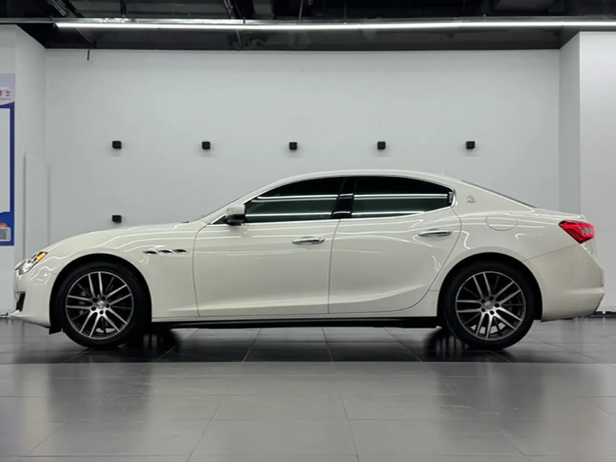 2019 Maserati Ghibli 3.0T 350HP V6 8AT,autocango,china used car exporter,china ev exporter,chinese used car exporter,chinese used ev exporter