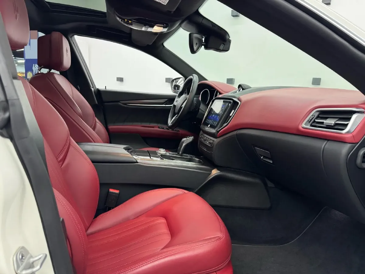 2019 Maserati Ghibli 3.0T 350HP V6 8AT,autocango,china used car exporter,china ev exporter,chinese used car exporter,chinese used ev exporter