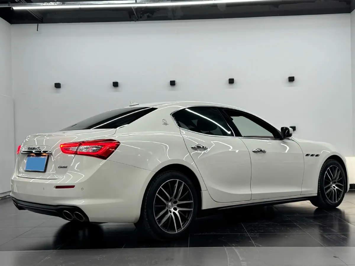 2019 Maserati Ghibli 3.0T 350HP V6 8AT,autocango,china used car exporter,china ev exporter,chinese used car exporter,chinese used ev exporter