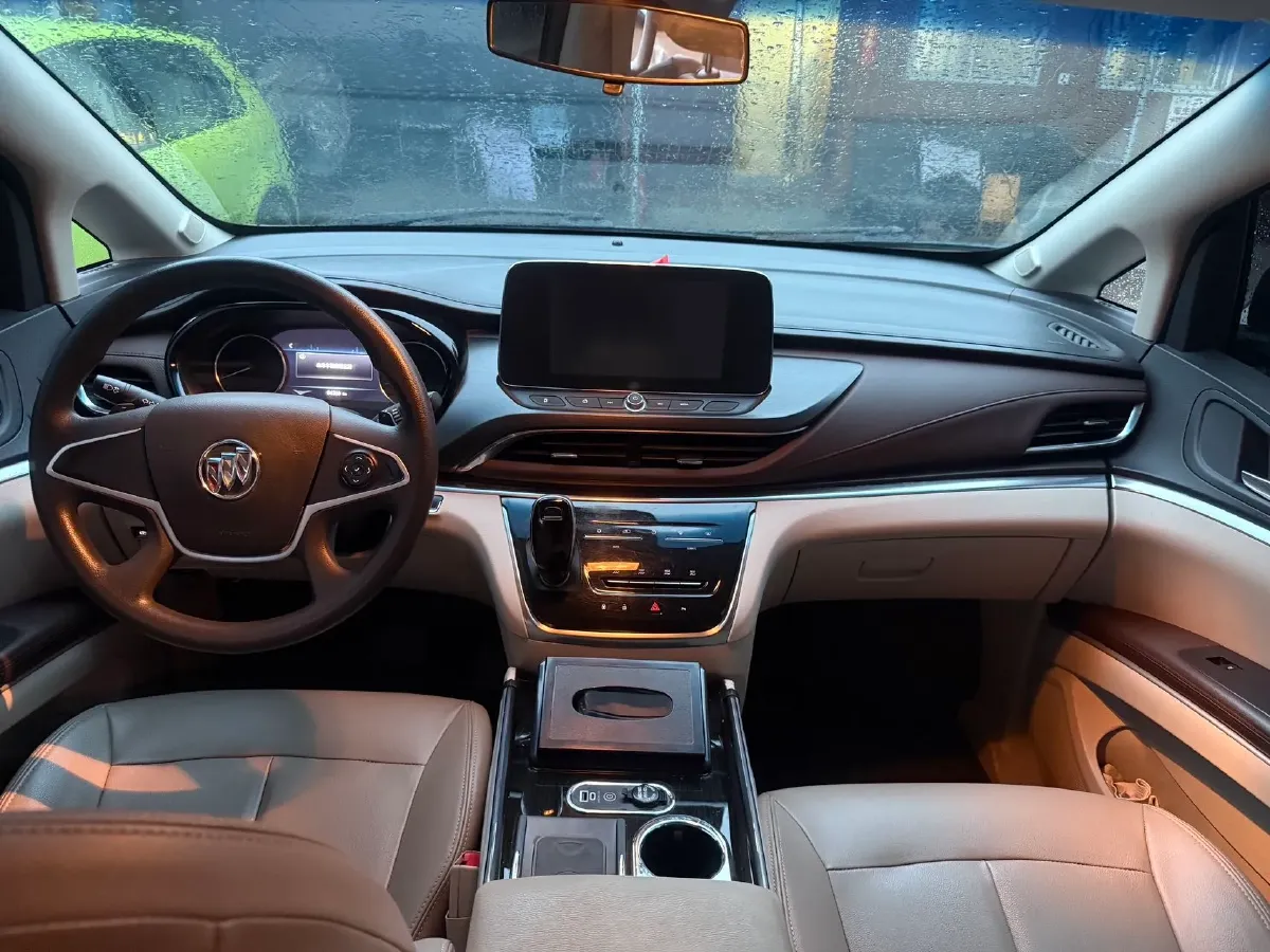 2021 Buick GL8 2.0T 237HP L4 9AT,autocango,china used car exporter,china ev exporter,chinese used car exporter,chinese used ev exporter