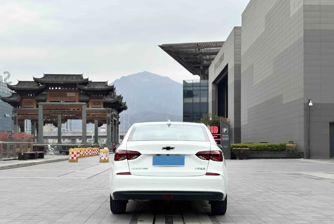 2021 Chevrolet Monza 1.5L 113HP L4 6AT,autocango,china used car exporter,china ev exporter,chinese used car exporter,chinese used ev exporter