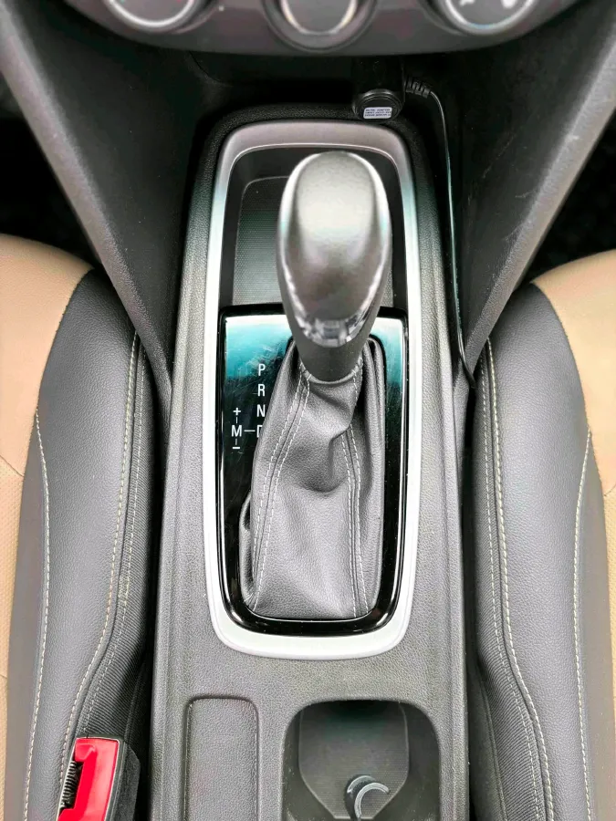 2021 Chevrolet Monza 1.5L 113HP L4 6AT,autocango,china used car exporter,china ev exporter,chinese used car exporter,chinese used ev exporter