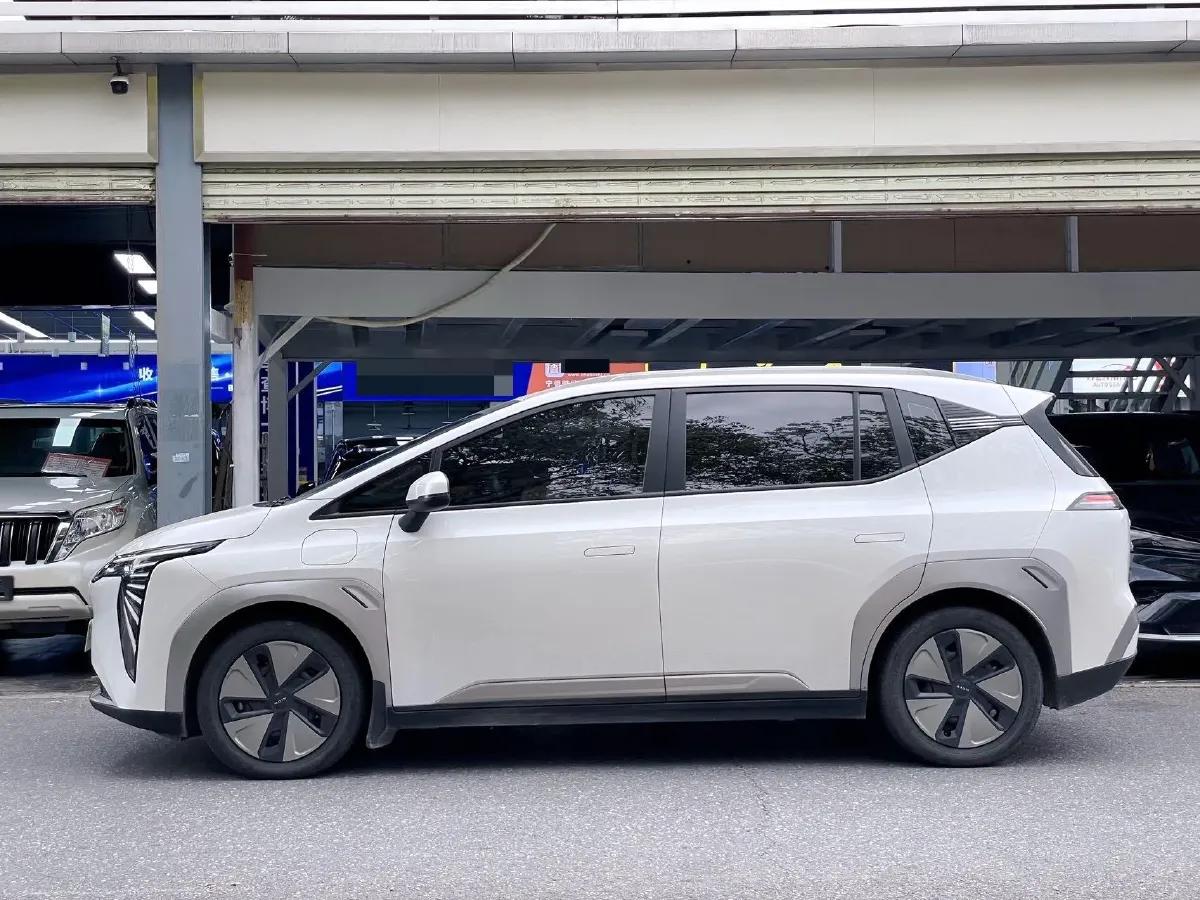 2023 GAC Trumpchi GS4 1.5T 177HP L4 6AT,autocango,china used car exporter,china ev exporter,chinese used car exporter,chinese used ev exporter