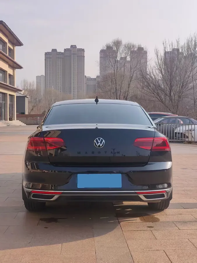 2023 Volkswagen Magotan 2.0T 186HP L4 7DCT,autocango,china used car exporter,china ev exporter,chinese used car exporter,chinese used ev exporter