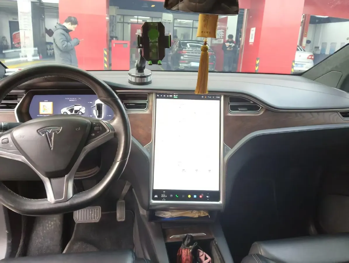 2017 Tesla Model X BEV 100KWH,autocango,china used car exporter,china ev exporter,chinese used car exporter,chinese used ev exporter