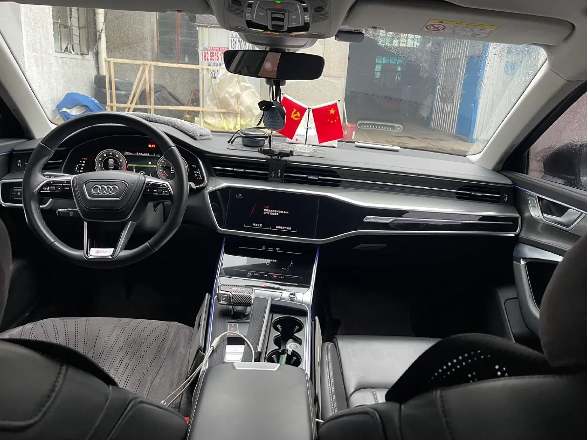 2023 Audi A6L 2.0T 245HP L4 7DCT,autocango,china used car exporter,china ev exporter,chinese used car exporter,chinese used ev exporter