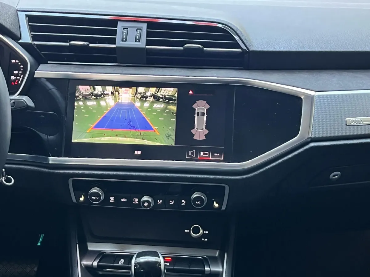 2022 Audi Q3 1.4T 150HP L4 7DCT,autocango,china used car exporter,china ev exporter,chinese used car exporter,chinese used ev exporter