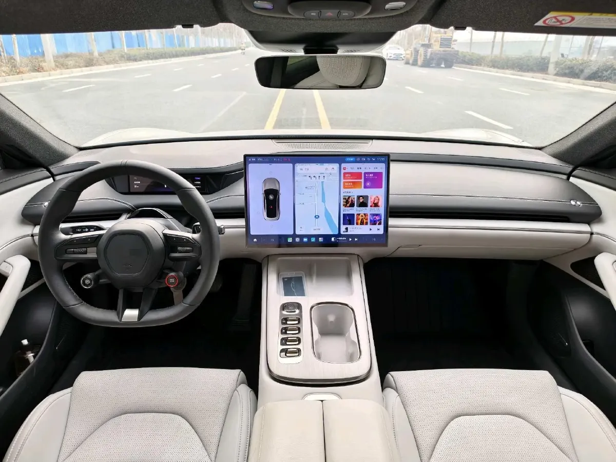 2024 MI SU7 BEV 94.3KWH,autocango,china used car exporter,china ev exporter,chinese used car exporter,chinese used ev exporter