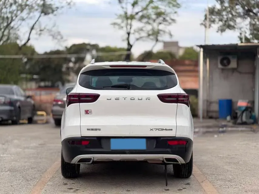2021 Jetour X70M 1.5T 156HP L4 6DCT,autocango,china used car exporter,china ev exporter,chinese used car exporter,chinese used ev exporter