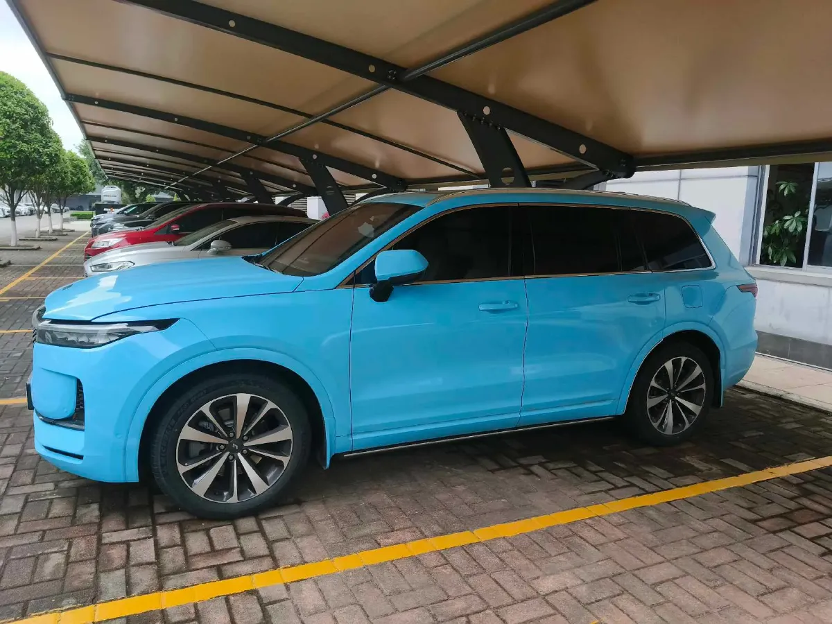 2021 Li ONE Range Extended 131HP REEV 40.5KWH,autocango,china used car exporter,china ev exporter,chinese used car exporter,chinese used ev exporter
