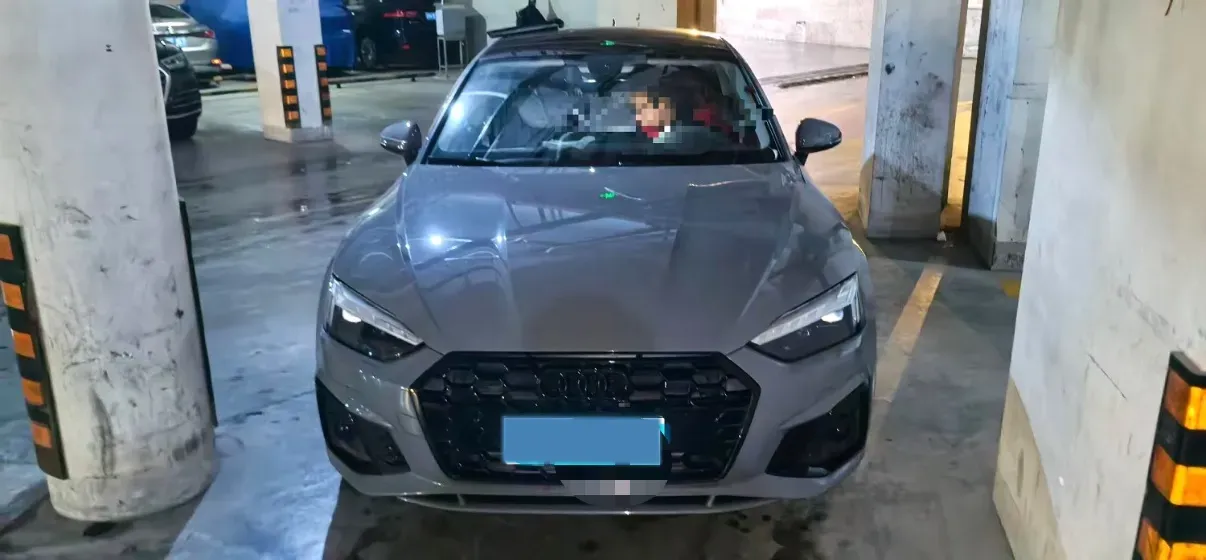 2021 Audi A5 2.0T 204HP L4 7DCT,autocango,china used car exporter,china ev exporter,chinese used car exporter,chinese used ev exporter