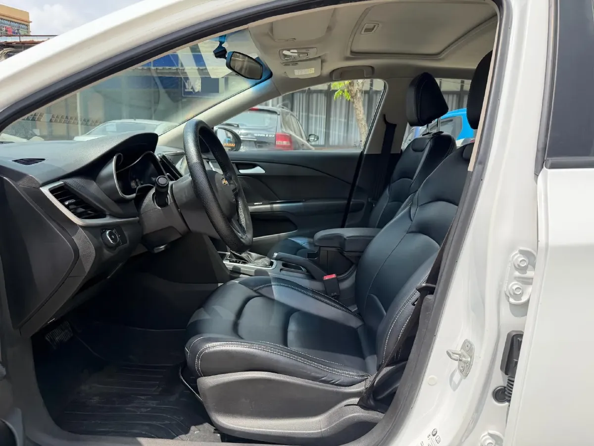 2019 Chevrolet Cavalier 1.5L 113HP L4 6AT,autocango,china used car exporter,china ev exporter,chinese used car exporter,chinese used ev exporter