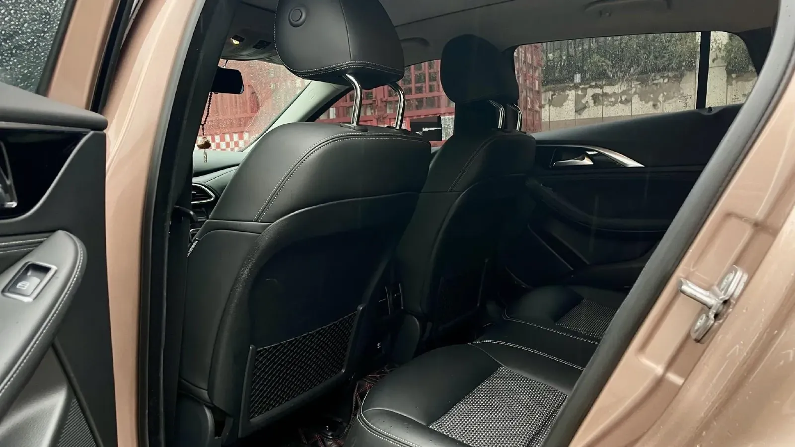 2018 BMW 1 Series 2.0T 184HP L4 8AT,autocango,china used car exporter,china ev exporter,chinese used car exporter,chinese used ev exporter