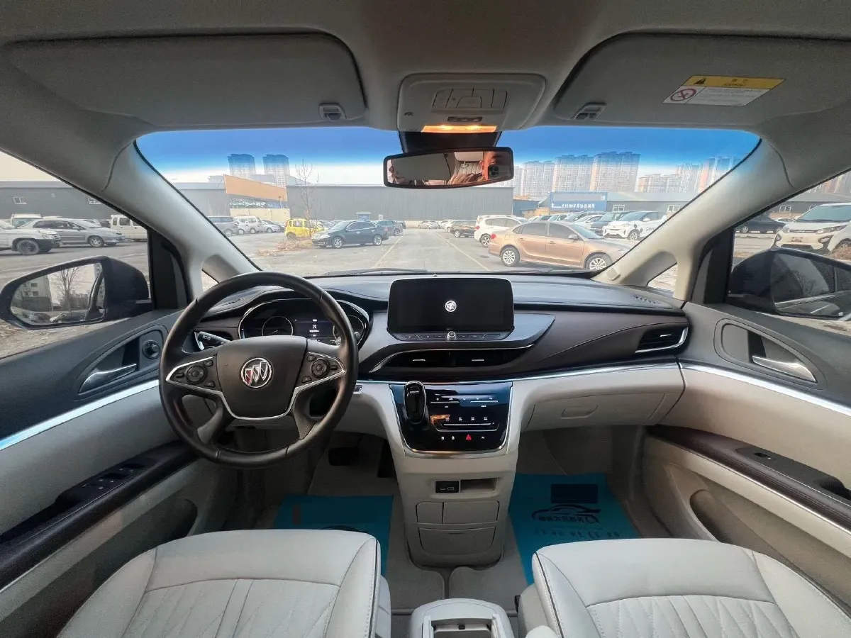 2022 Buick GL8 2.0T 237HP L4 9AT,autocango,china used car exporter,china ev exporter,chinese used car exporter,chinese used ev exporter