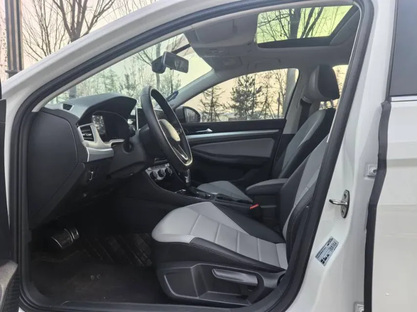 2023 Volkswagen Bora 1.2T 116HP L4 7DCT,autocango,china used car exporter,china ev exporter,chinese used car exporter,chinese used ev exporter