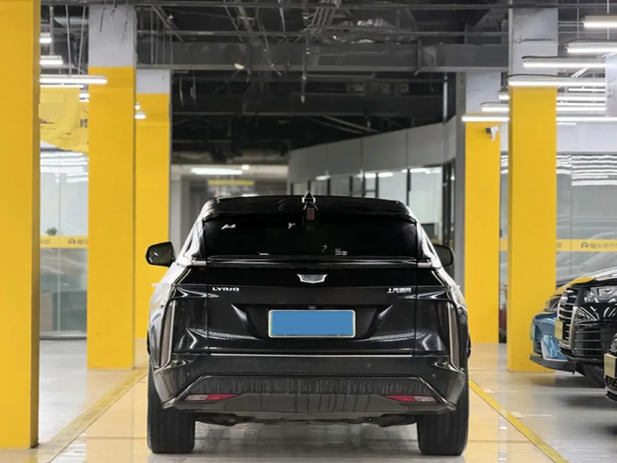 2024 Cadillac IQ Lyriq BEV 68.4KWH,autocango,china used car exporter,china ev exporter,chinese used car exporter,chinese used ev exporter