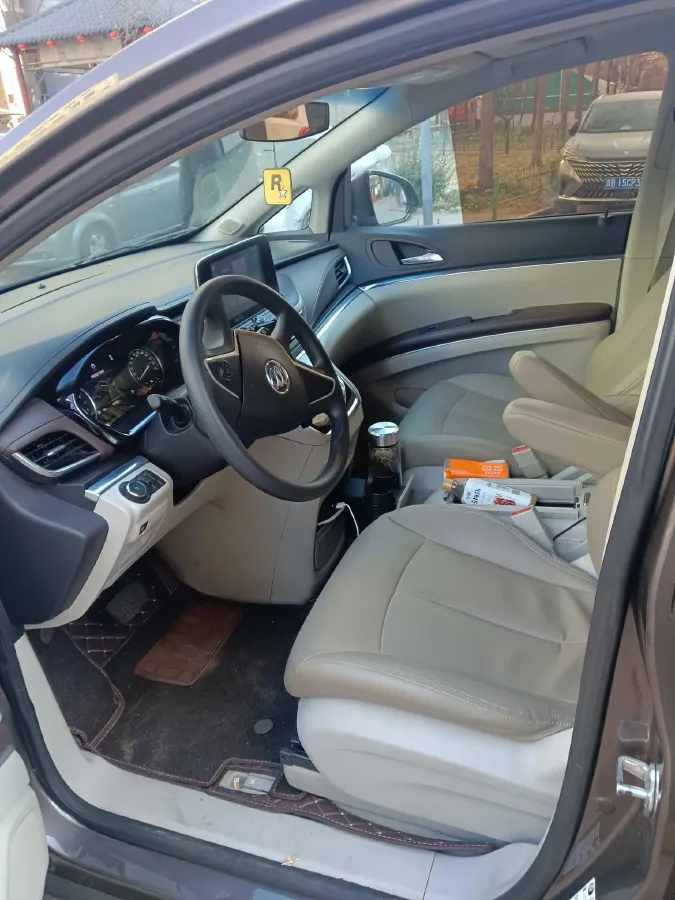 2021 Buick GL8 2.0T 237HP L4 9AT,autocango,china used car exporter,china ev exporter,chinese used car exporter,chinese used ev exporter