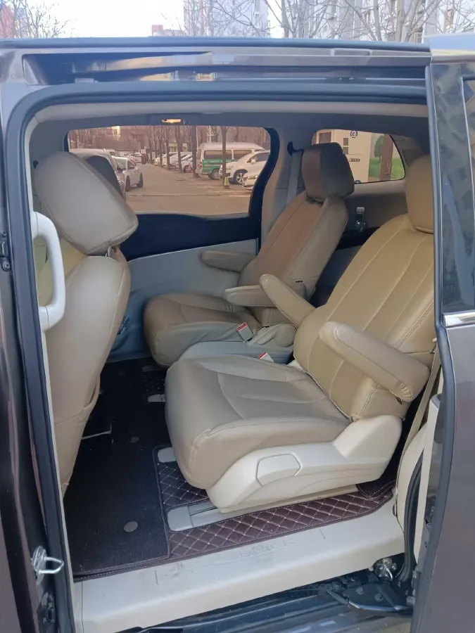 2021 Buick GL8 2.0T 237HP L4 9AT,autocango,china used car exporter,china ev exporter,chinese used car exporter,chinese used ev exporter