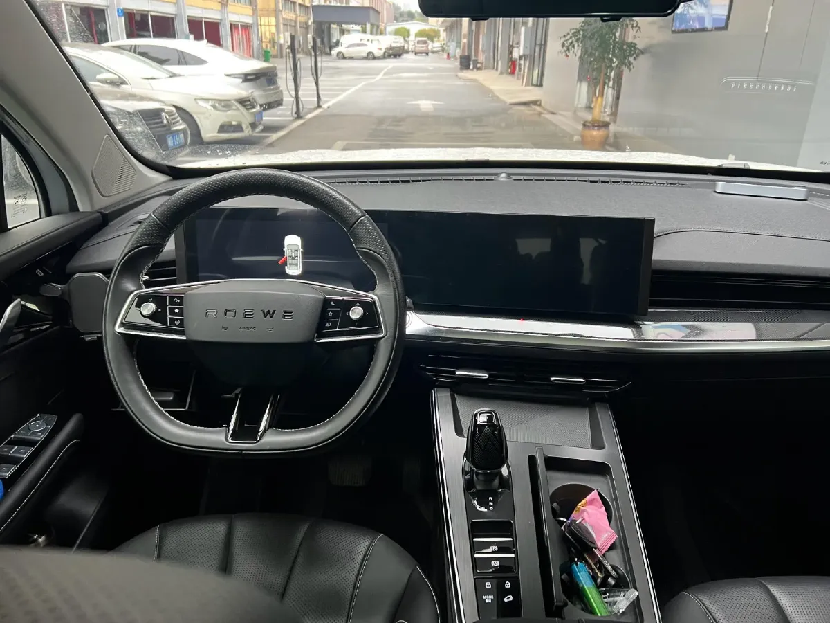 2022 Roewe RX5 MAX 1.5T 181HP L4 6AT,autocango,china used car exporter,china ev exporter,chinese used car exporter,chinese used ev exporter