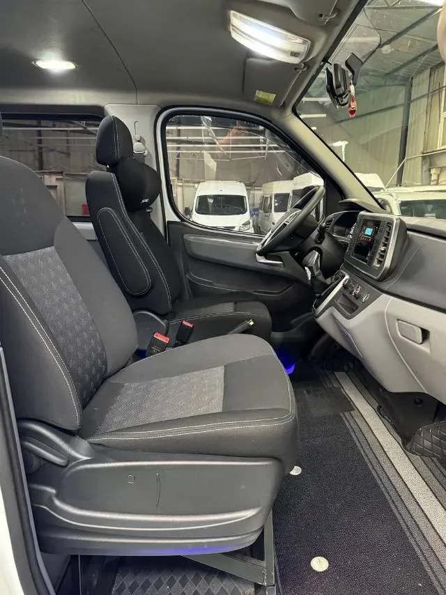 2023 MAXUS XinTu V80 2.0T 139HP L4 6AMT,autocango,china used car exporter,china ev exporter,chinese used car exporter,chinese used ev exporter