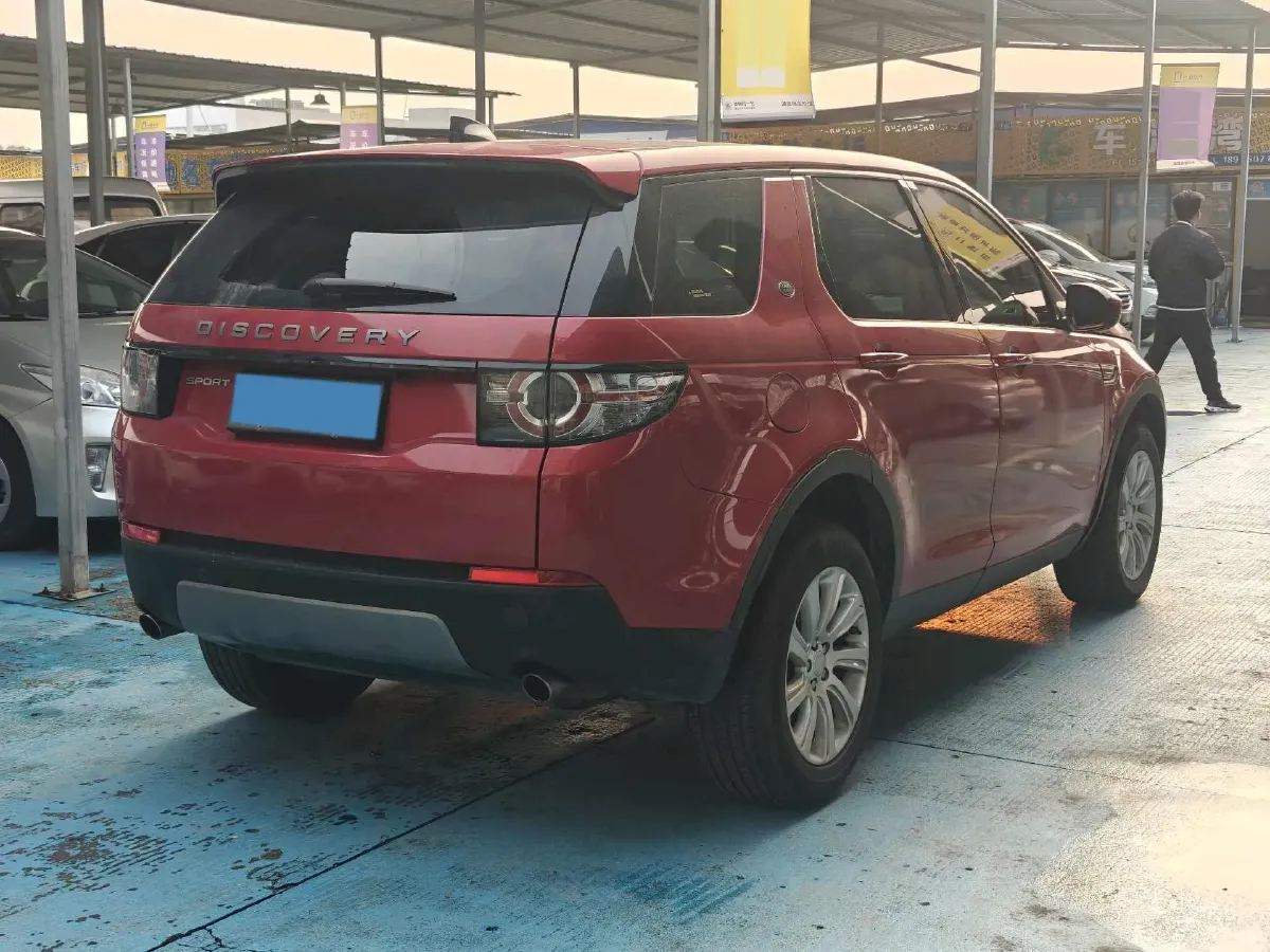 2018 Land Rover Discovery Sport 2.0T 241HP L4 9AT,autocango,china used car exporter,china ev exporter,chinese used car exporter,chinese used ev exporter