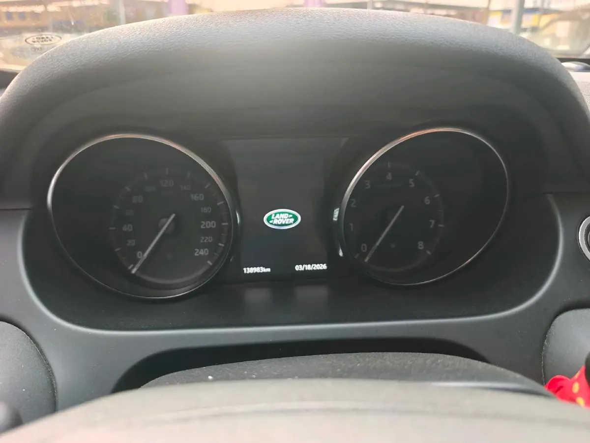 2018 Land Rover Discovery Sport 2.0T 241HP L4 9AT,autocango,china used car exporter,china ev exporter,chinese used car exporter,chinese used ev exporter