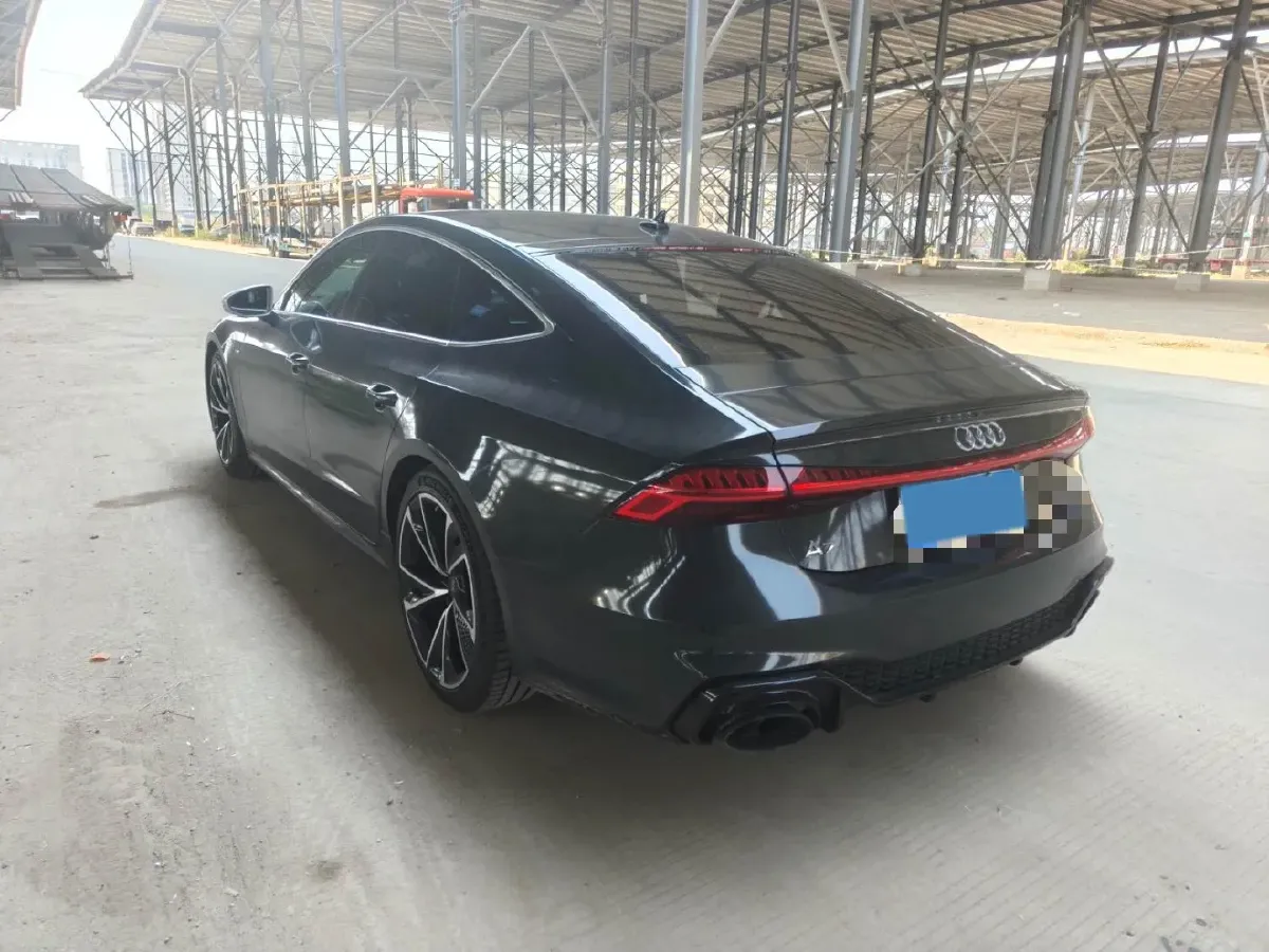 2020 Audi A7 2.0T 190HP L4 7DCT,autocango,china used car exporter,china ev exporter,chinese used car exporter,chinese used ev exporter