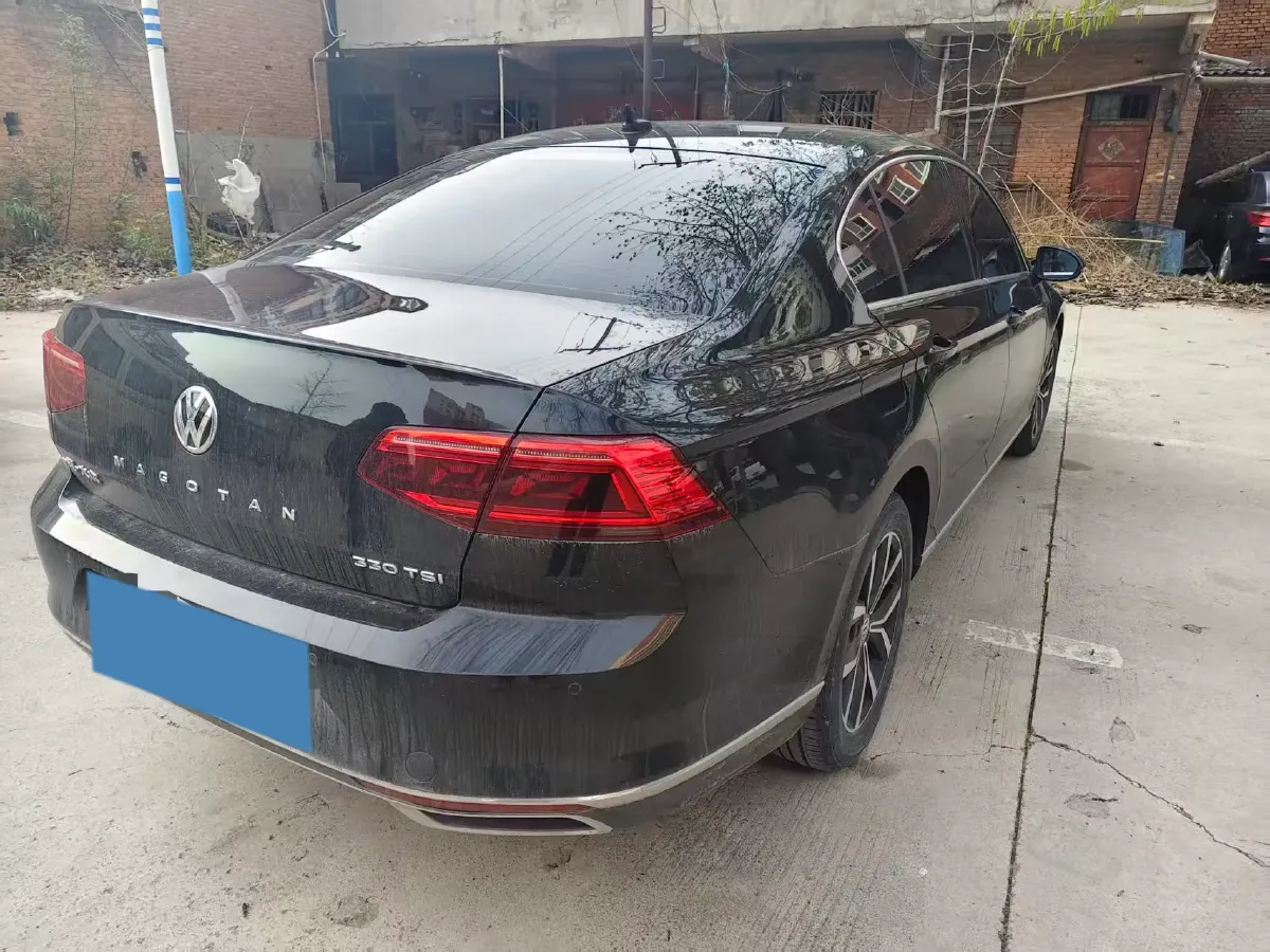 2020 Volkswagen Magotan 2.0T 186HP L4 7DCT,autocango,china used car exporter,china ev exporter,chinese used car exporter,chinese used ev exporter