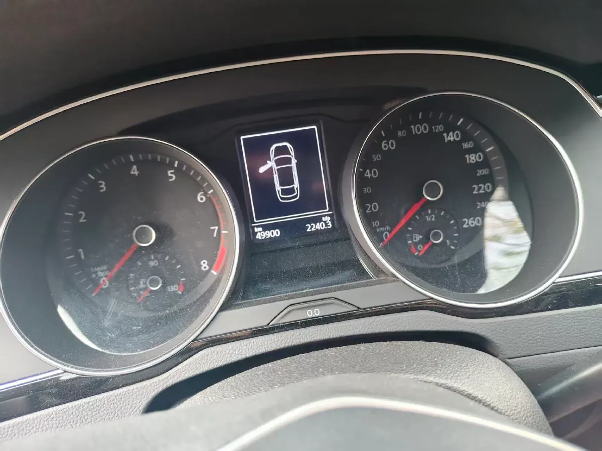 2020 Volkswagen Magotan 2.0T 186HP L4 7DCT,autocango,china used car exporter,china ev exporter,chinese used car exporter,chinese used ev exporter