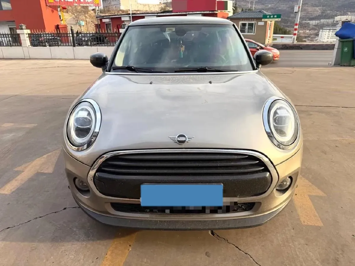 2021 MINI MINI 1.5T 136HP L3 7DCT,autocango,china used car exporter,china ev exporter,chinese used car exporter,chinese used ev exporter
