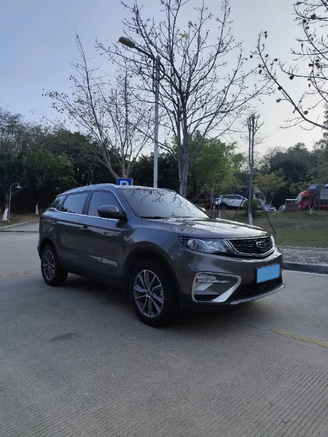 2020 Roewe i6 1.5T 169HP L4 7DCT,autocango,china used car exporter,china ev exporter,chinese used car exporter,chinese used ev exporter