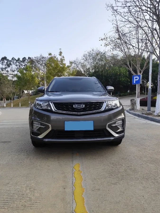 2020 Roewe i6 1.5T 169HP L4 7DCT,autocango,china used car exporter,china ev exporter,chinese used car exporter,chinese used ev exporter