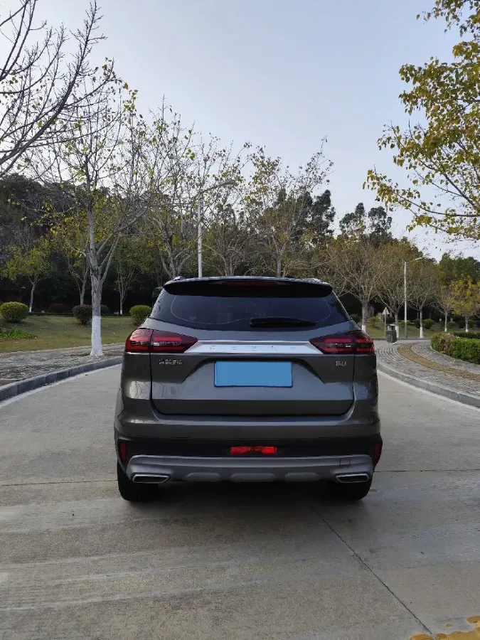 2020 Roewe i6 1.5T 169HP L4 7DCT,autocango,china used car exporter,china ev exporter,chinese used car exporter,chinese used ev exporter