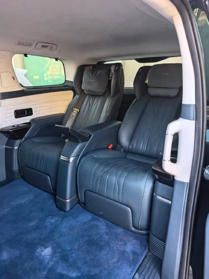 2023 Buick Century 2.0T 237HP L4 9AT,autocango,china used car exporter,china ev exporter,chinese used car exporter,chinese used ev exporter