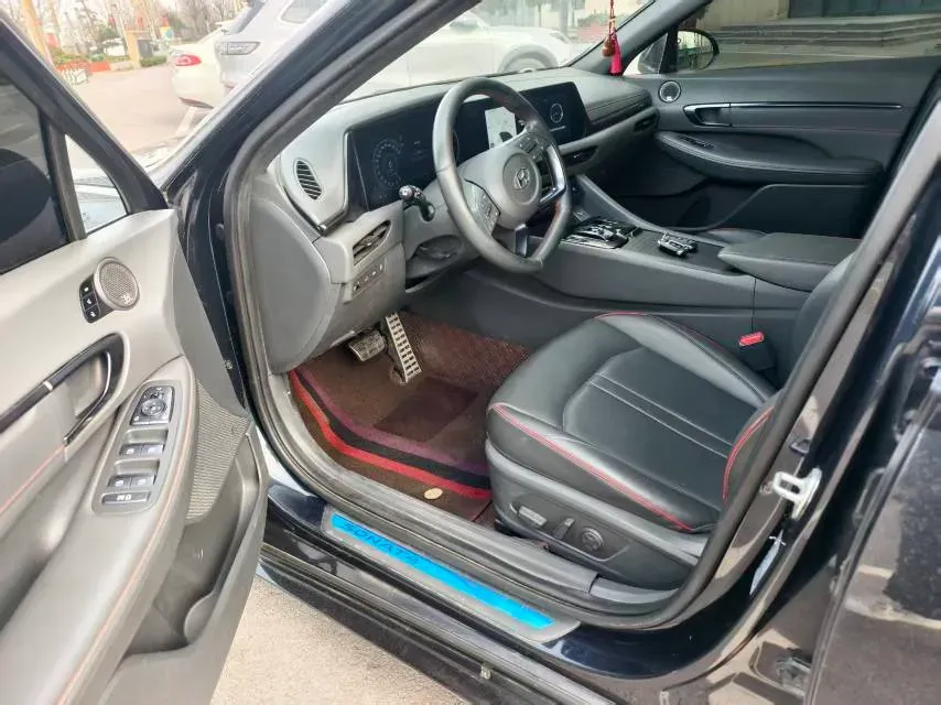 2020 Hyundai Sonata 2.0T 240HP L4 8AT,autocango,china used car exporter,china ev exporter,chinese used car exporter,chinese used ev exporter