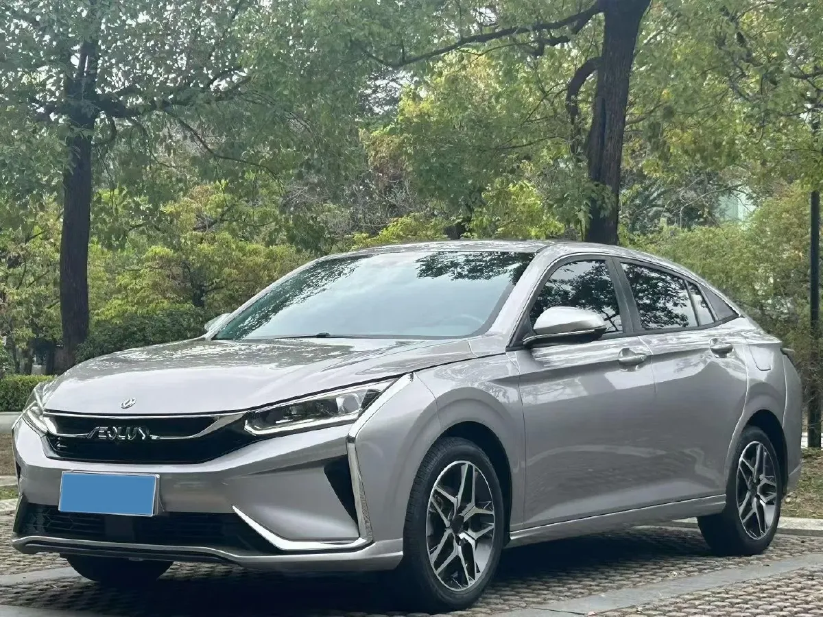2021 DongFeng Aeolus YiXuan 1.5T 150HP L4 6DCT,autocango,china used car exporter,china ev exporter,chinese used car exporter,chinese used ev exporter