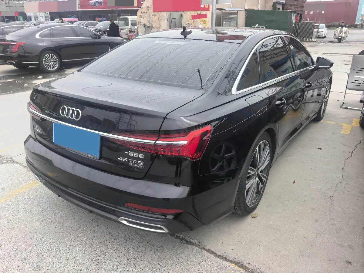 2021 Audi A6L 2.0T 224HP L4 7DCT,autocango,china used car exporter,china ev exporter,chinese used car exporter,chinese used ev exporter