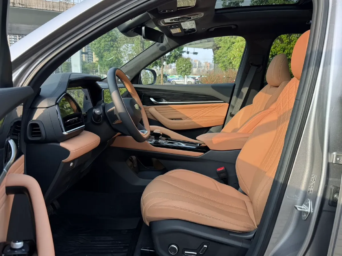 2024 Geely Monjaro 1.5T 163HP L4 3DHT Hybrid,autocango,china used car exporter,china ev exporter,chinese used car exporter,chinese used ev exporter