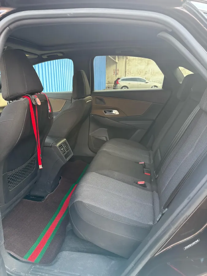 2018 DS 7 1.6T 180HP L4 8AT,autocango,china used car exporter,china ev exporter,chinese used car exporter,chinese used ev exporter