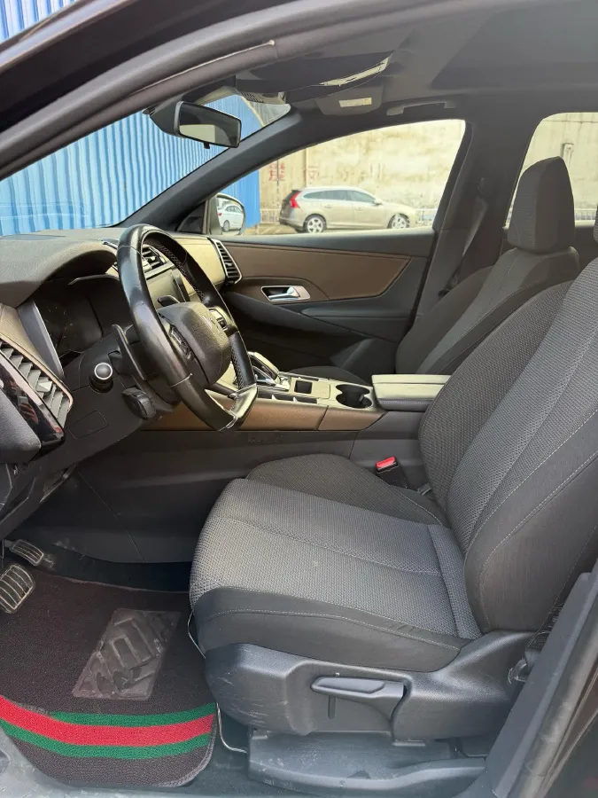 2018 DS 7 1.6T 180HP L4 8AT,autocango,china used car exporter,china ev exporter,chinese used car exporter,chinese used ev exporter