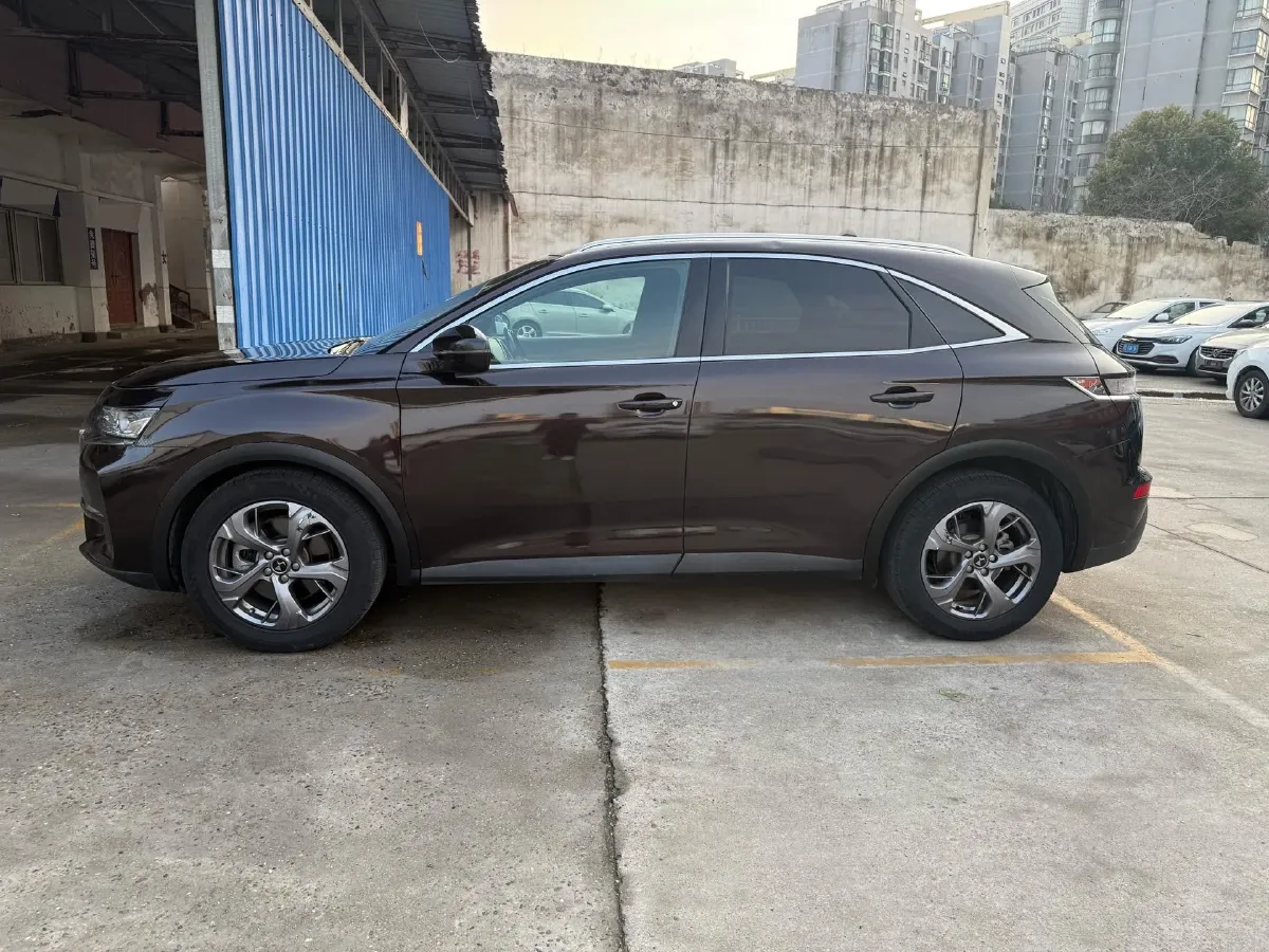 2018 DS 7 1.6T 180HP L4 8AT,autocango,china used car exporter,china ev exporter,chinese used car exporter,chinese used ev exporter