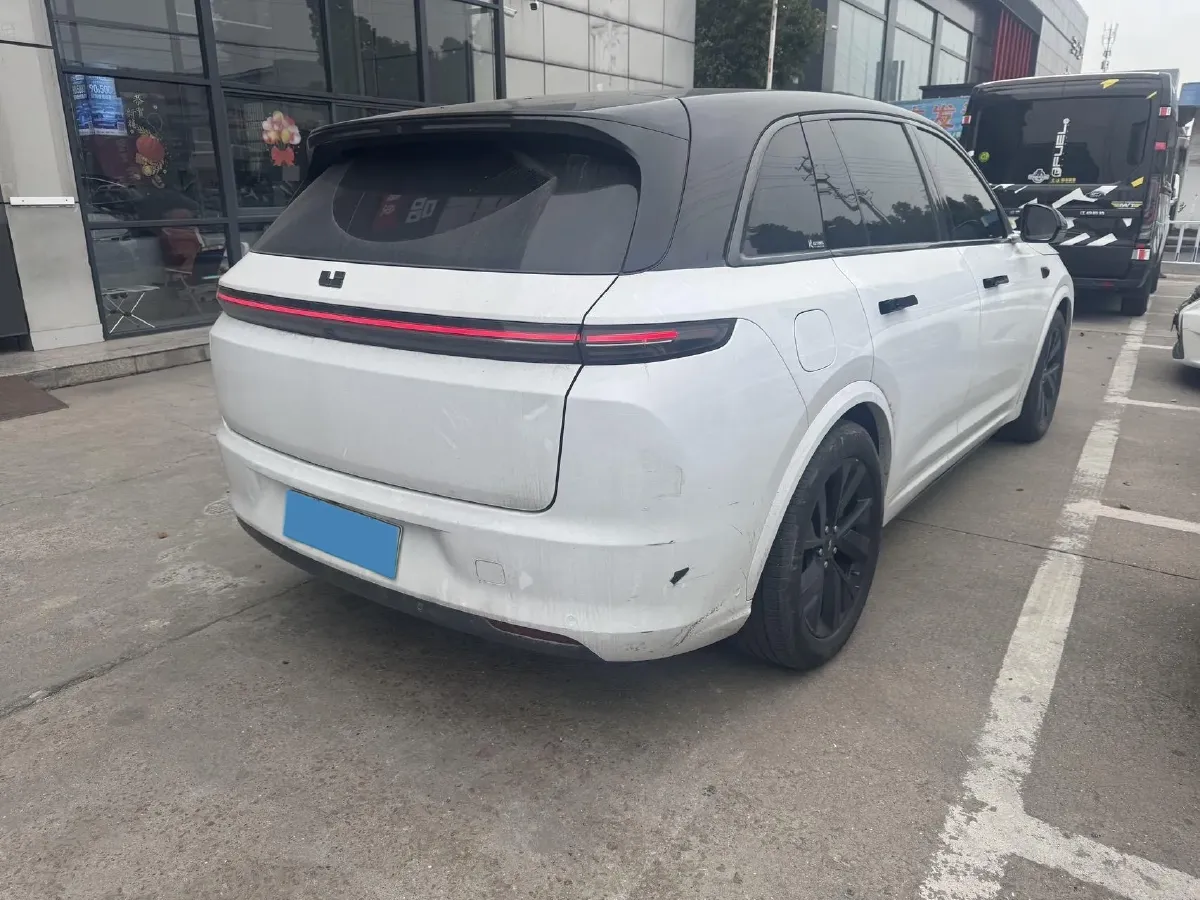 2023 Li L7 Range Extended 154HP REEV 40.9KWH,autocango,china used car exporter,china ev exporter,chinese used car exporter,chinese used ev exporter